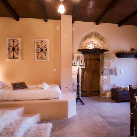 Alia Stone Villa-Ideal For Families-Heated Pool Nohia エクステリア 写真