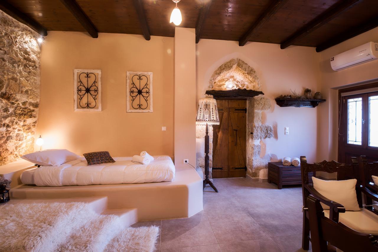 Alia Stone Villa-Ideal For Families-Heated Pool Nohia エクステリア 写真
