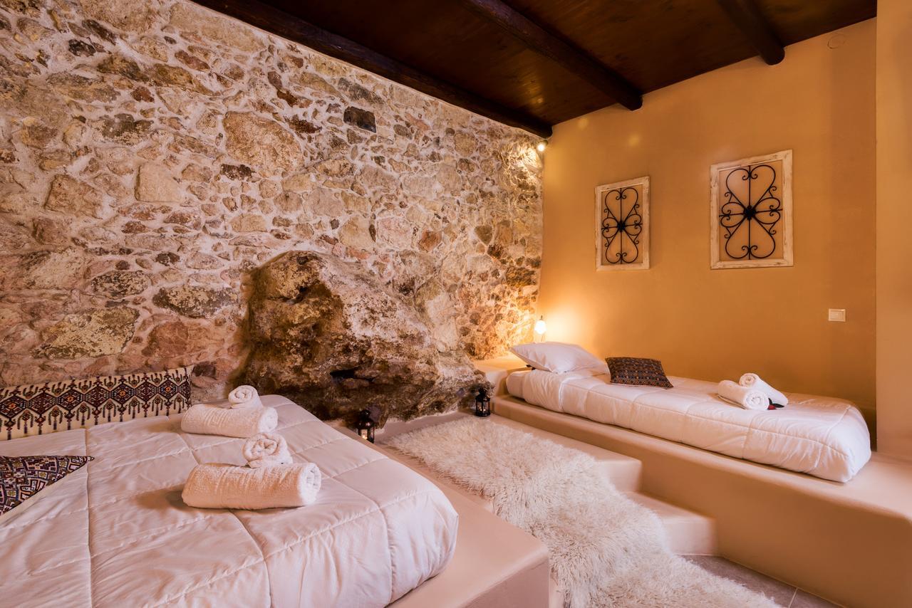 Alia Stone Villa-Ideal For Families-Heated Pool Nohia エクステリア 写真