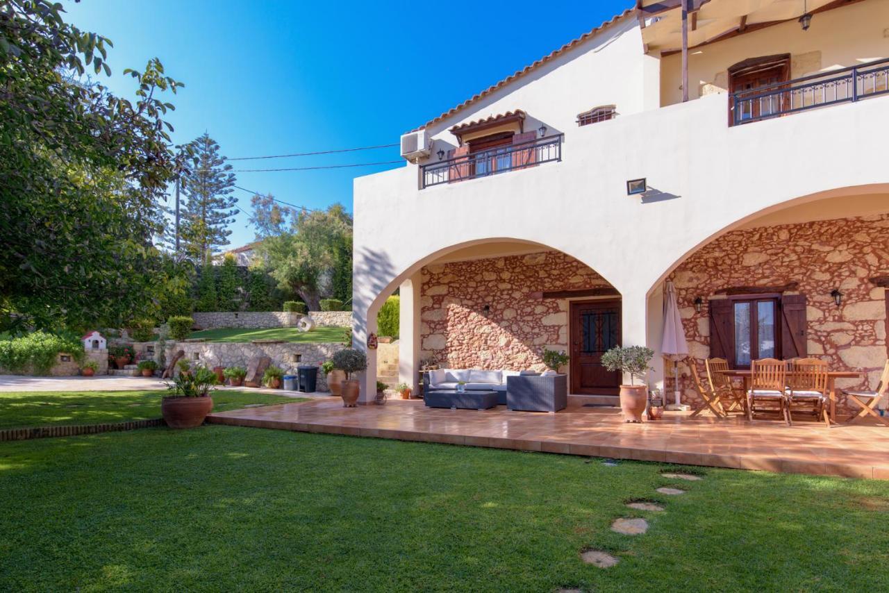 Alia Stone Villa-Ideal For Families-Heated Pool Nohia エクステリア 写真