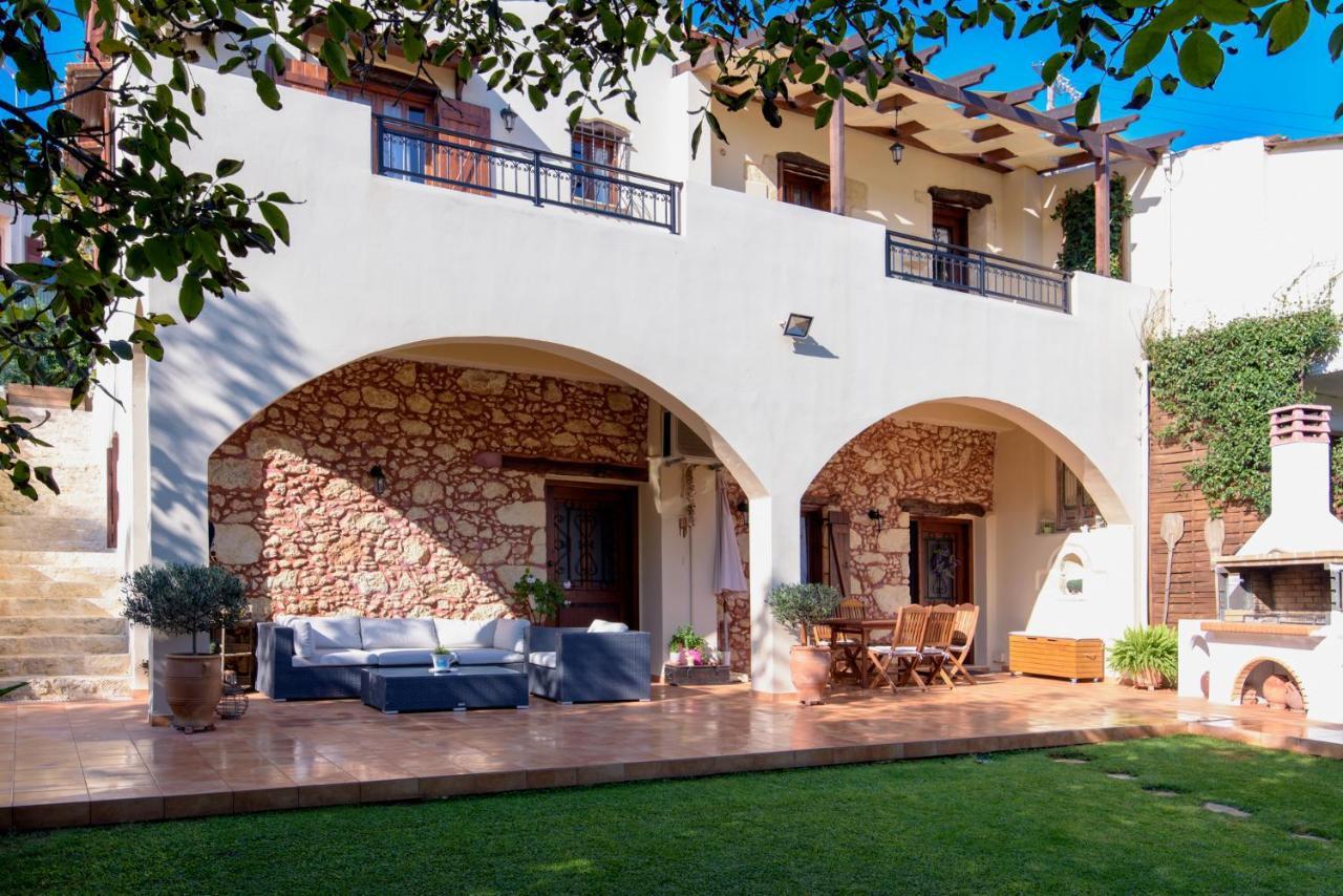 Alia Stone Villa-Ideal For Families-Heated Pool Nohia エクステリア 写真